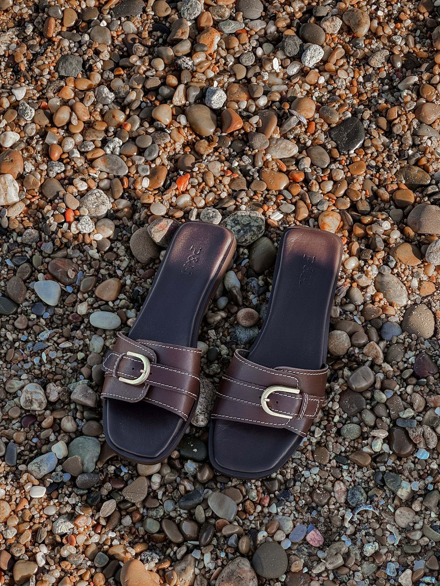 Chinelos Lavender Castanho