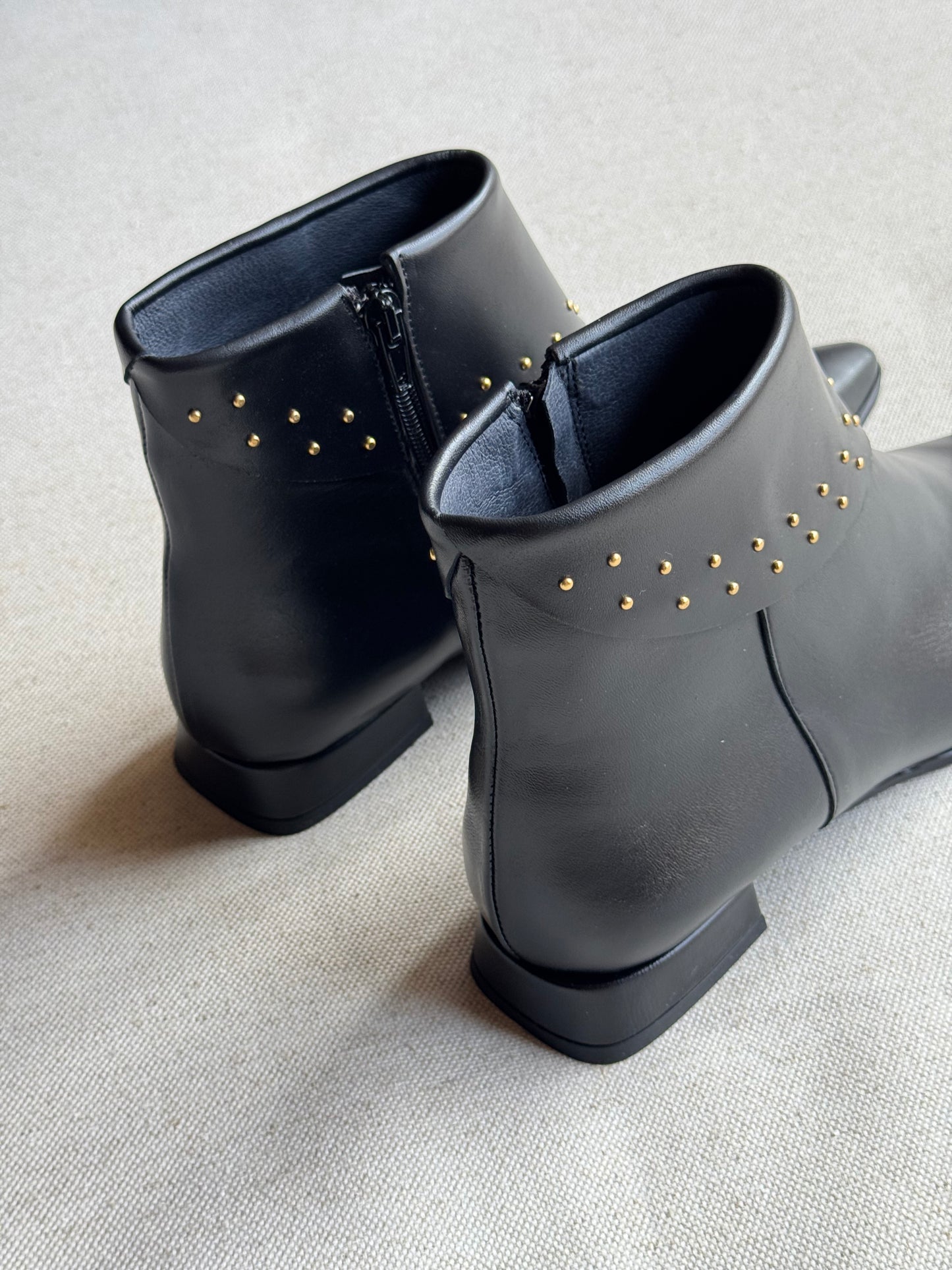 Botins Simone Preto
