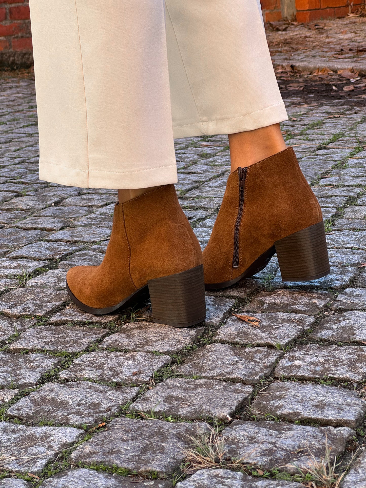 Botins The City Camel