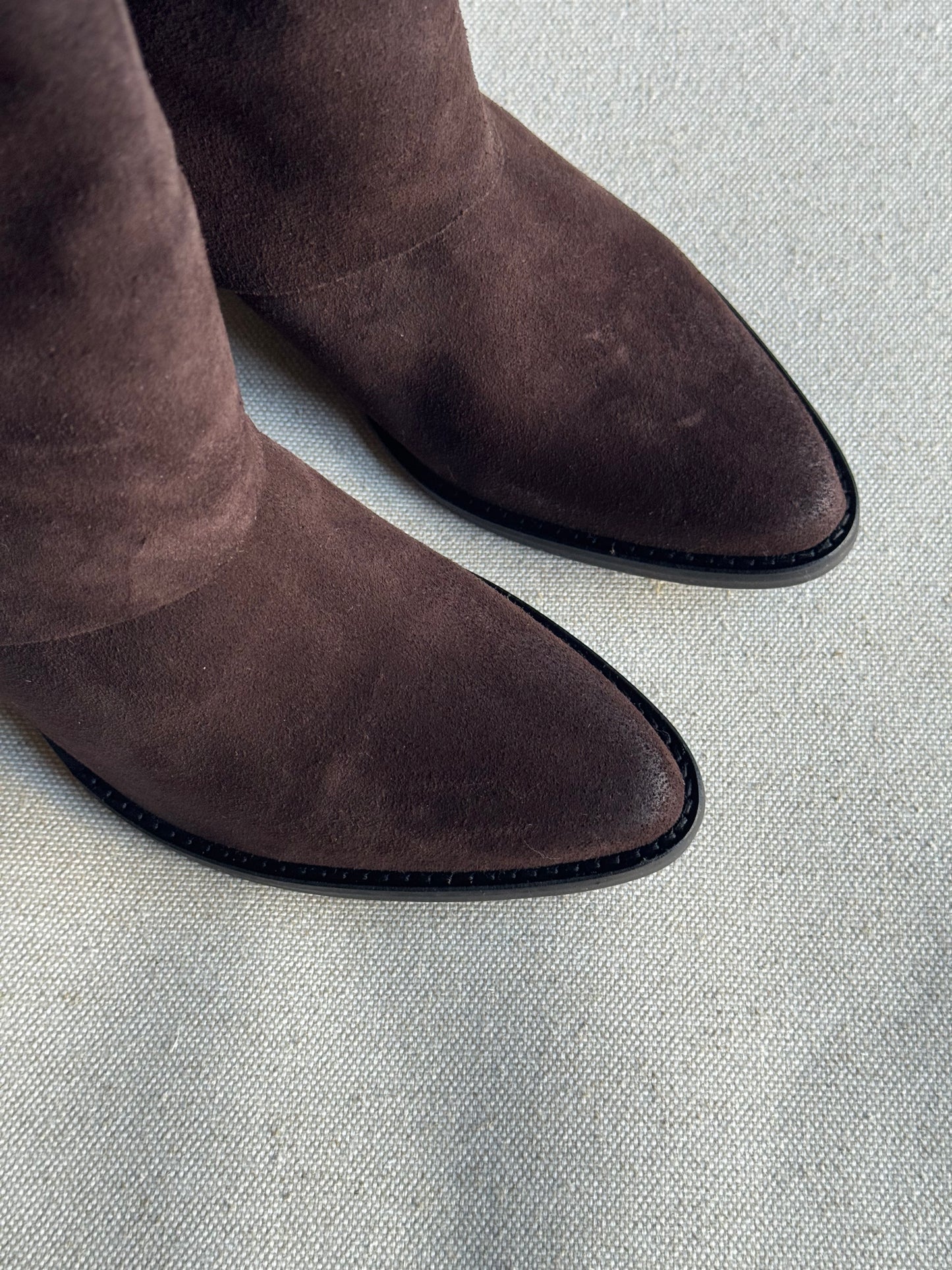 Botas Celine Castanho Escuro