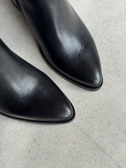 Botins Camille Preto