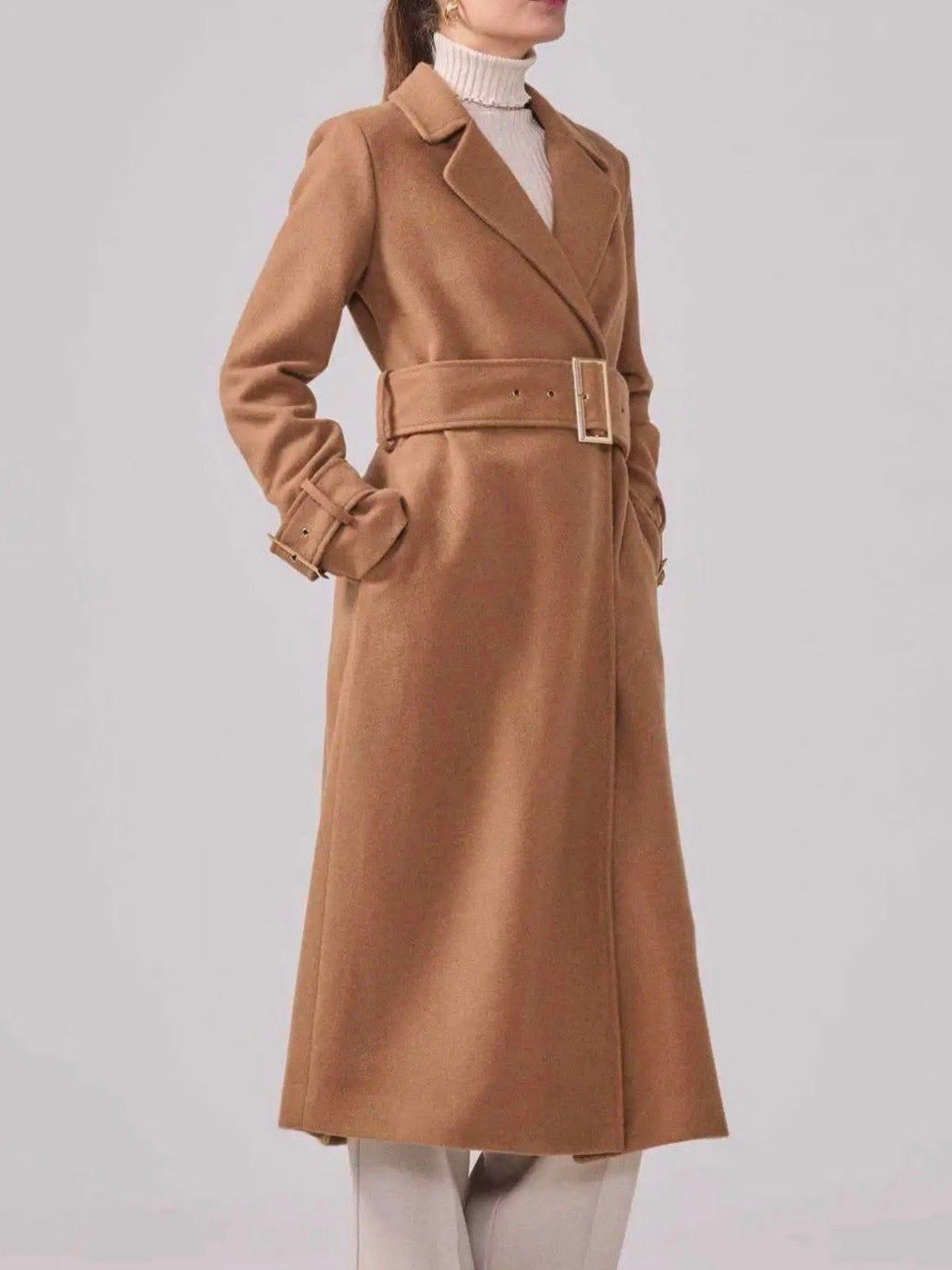 Sobretudo Cintado Camel