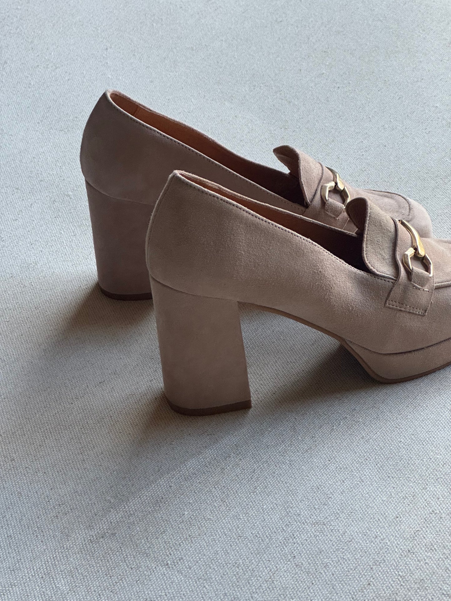 Sapatos Nomad Taupe