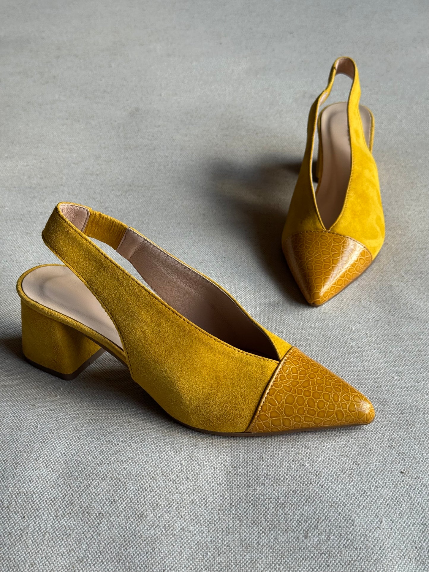 Sapatos Mongolia Amarelo