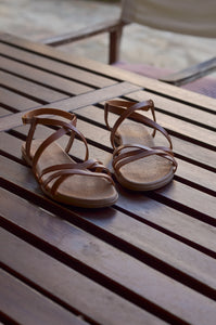 Sandálias Gia Camel