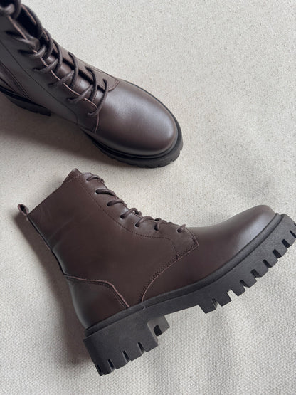 Botas Roxane Castanho