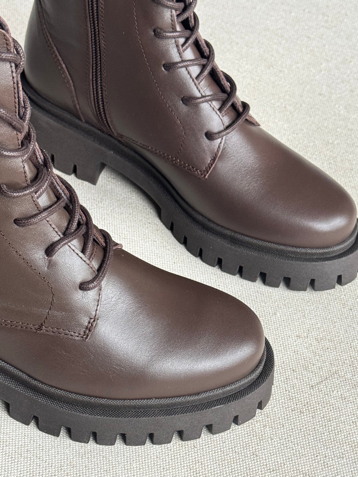 Botas Roxane Castanho