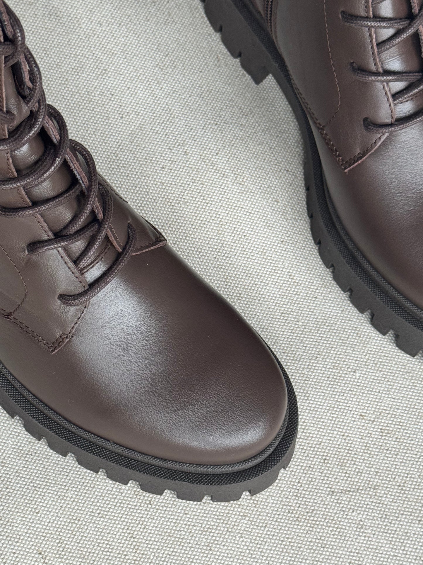 Botas Roxane Castanho