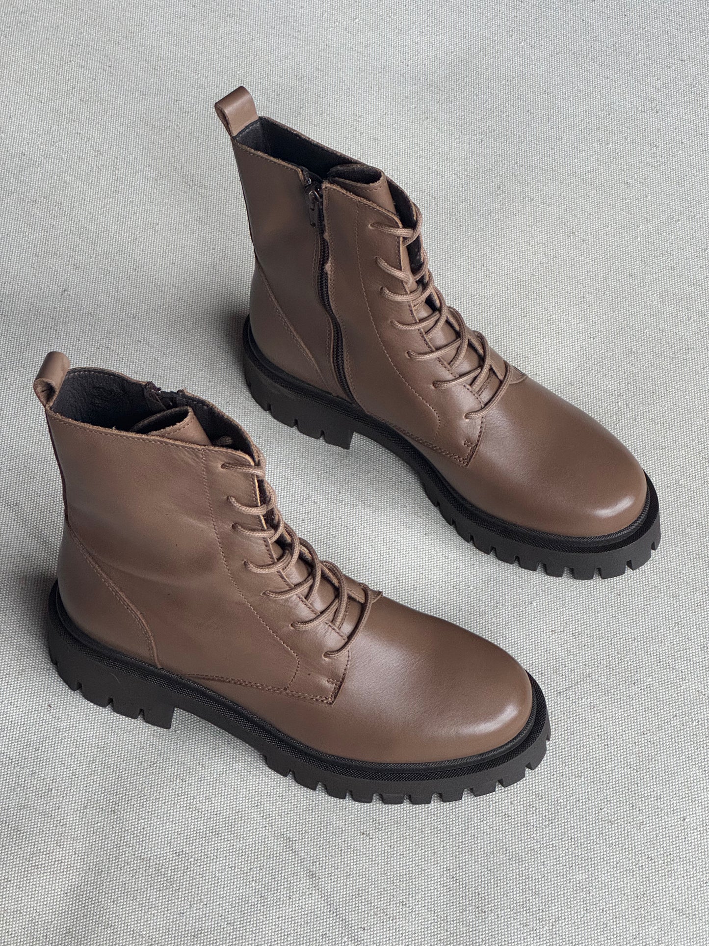 Botas Roxane Taupe