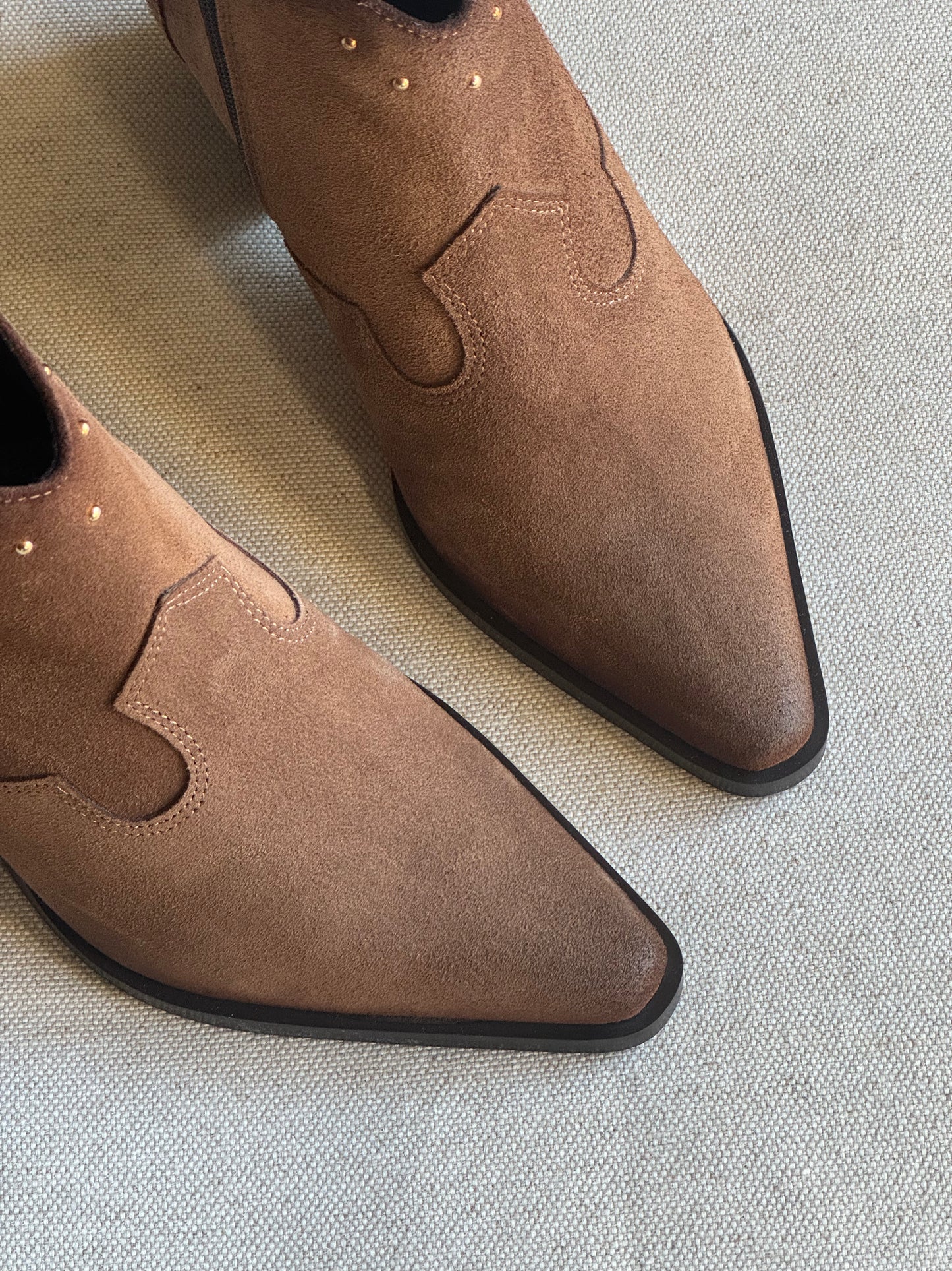 Botim Saint Regis Camel