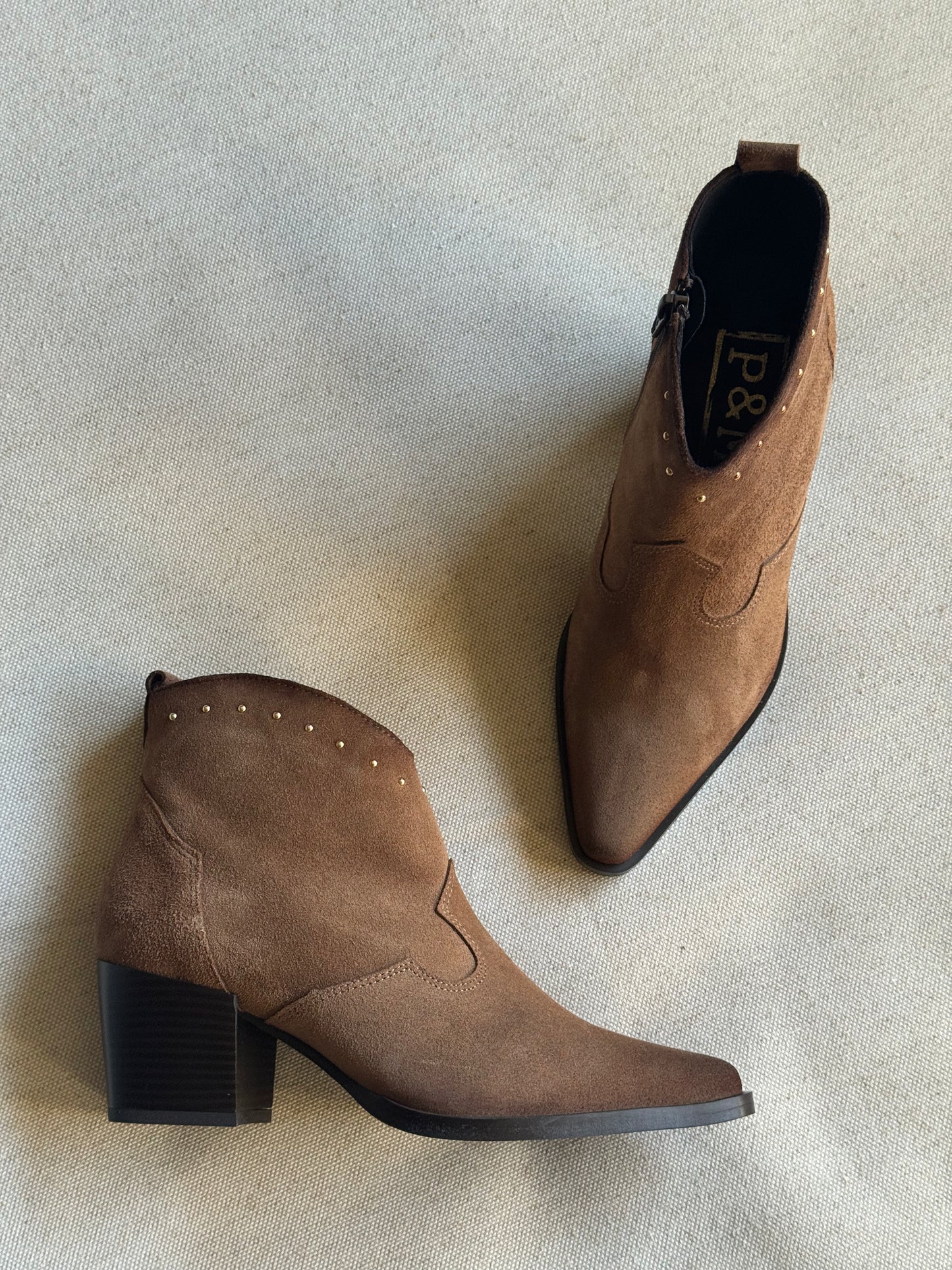 Botim Saint Regis Camel