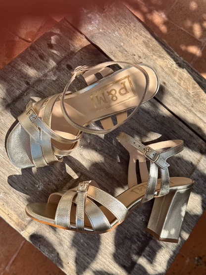 Sandálias Capri em Pele Dourado